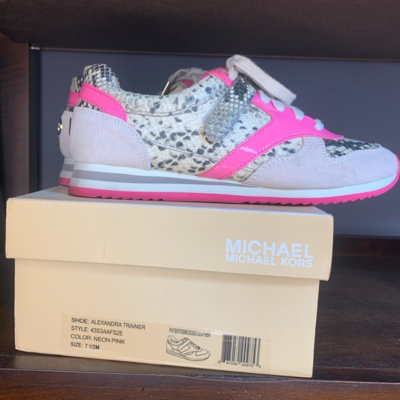 Michael Kors Alexandra Trainer - Picture 4 of 6